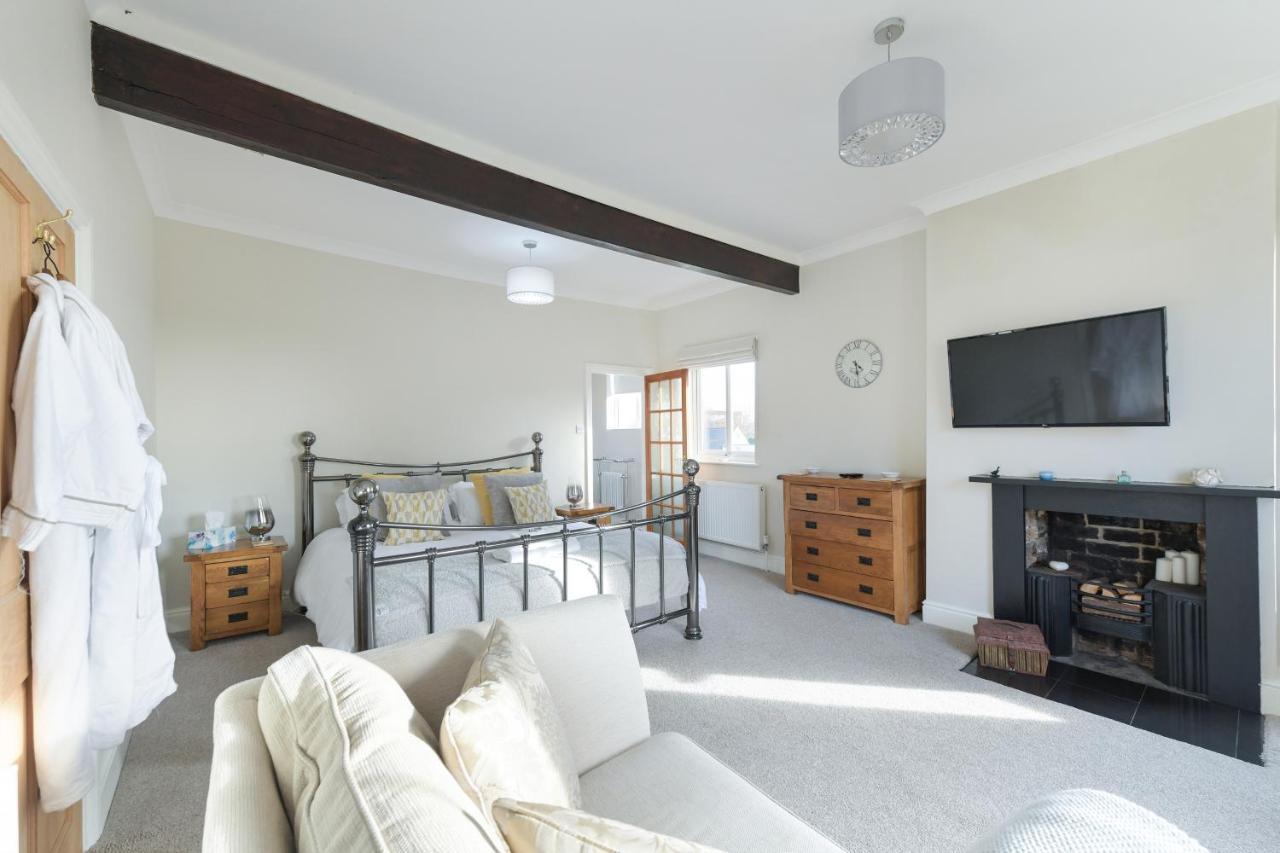 דרבי Borrowfield Lodge מראה חיצוני תמונה